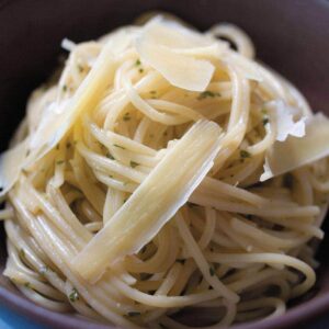 Dreamy creamy pasta with pesto