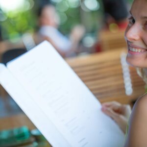 Eating out healthily at restaurants and cafés