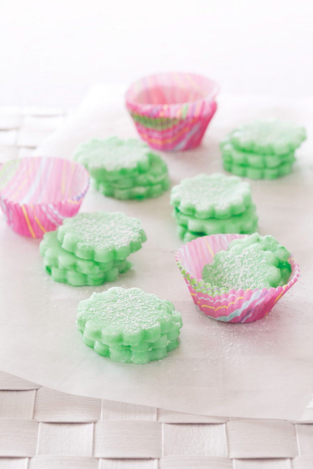 Egg-free peppermint creams