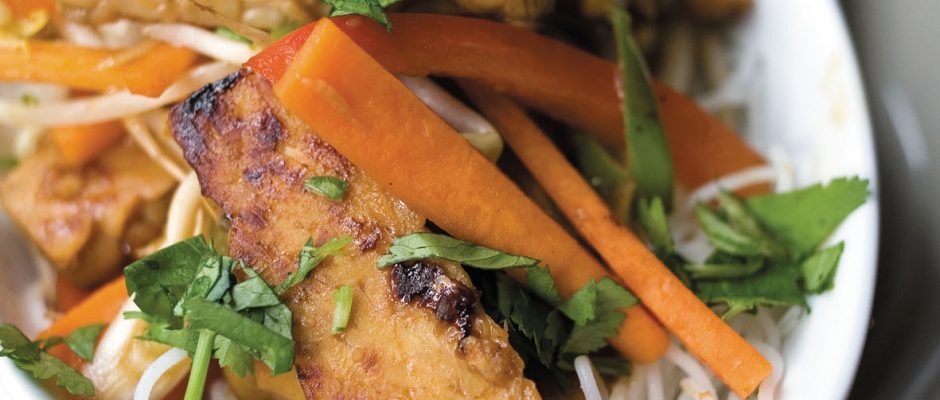 Ginger and soy tempeh stir-fry