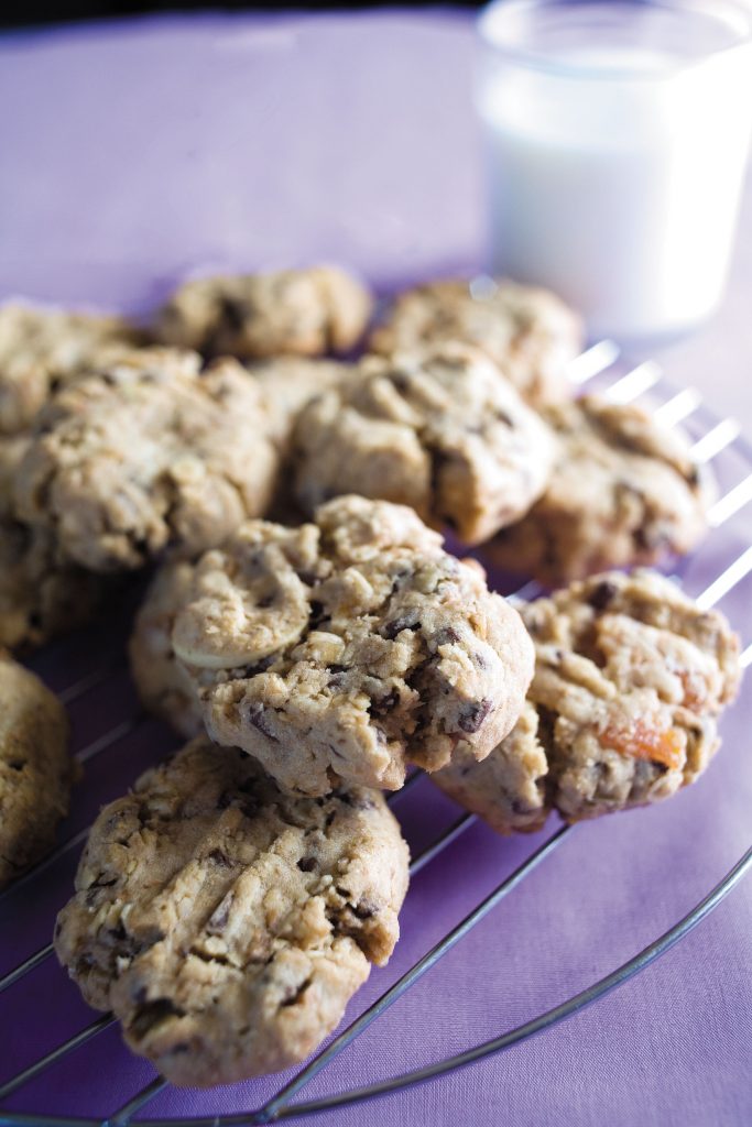 HFG chocolate chip biscuits with apricots and nuts HFG chocolate chip biscuits with apricots and nuts