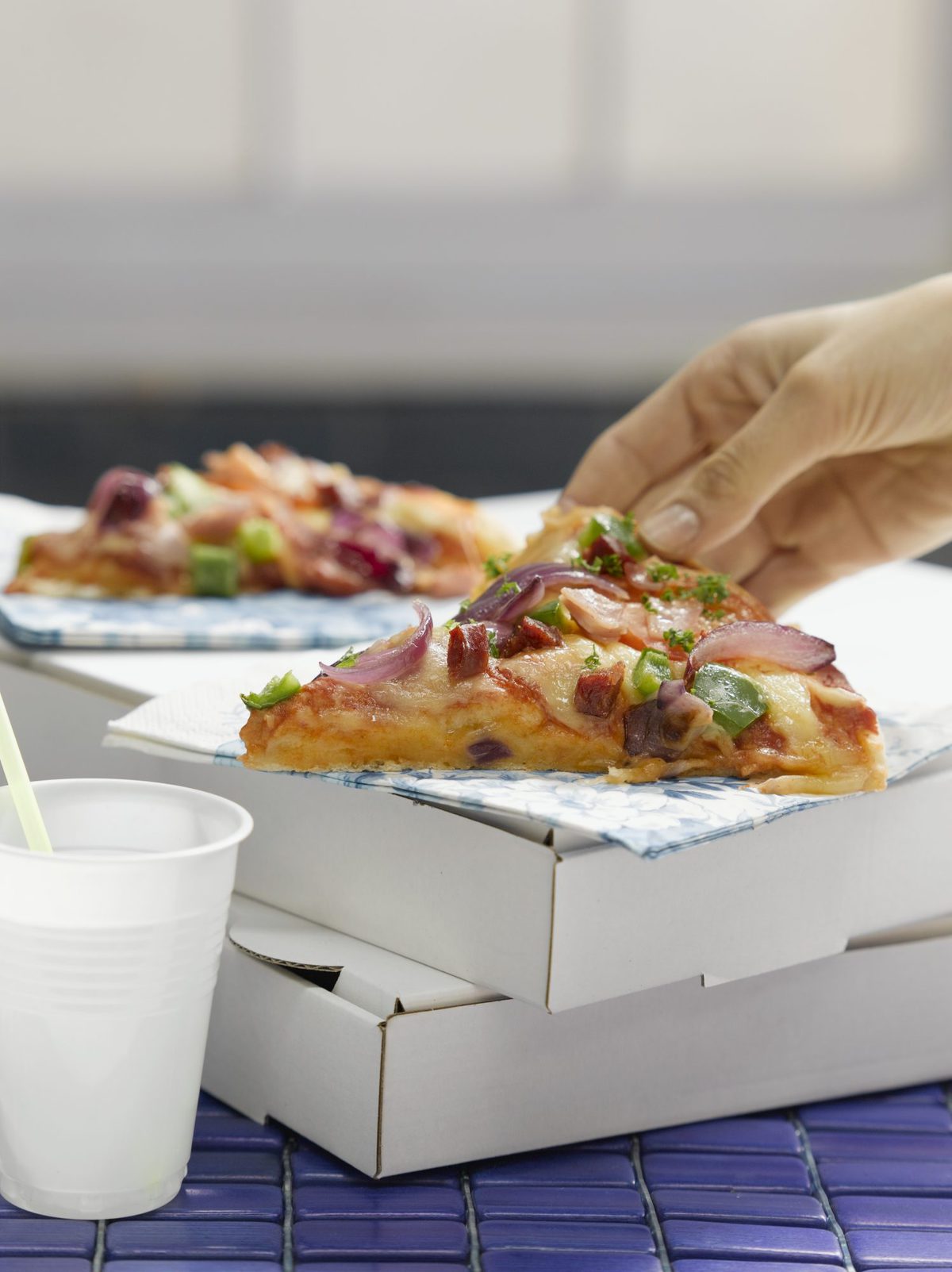 Ham and vegetable pizza