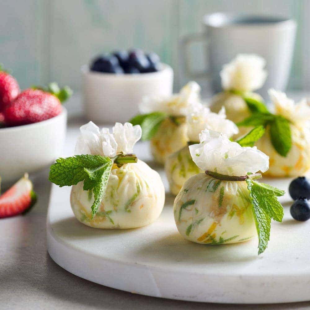 Lemon and lime cheesecake moneybags Lemon and lime cheesecake moneybags