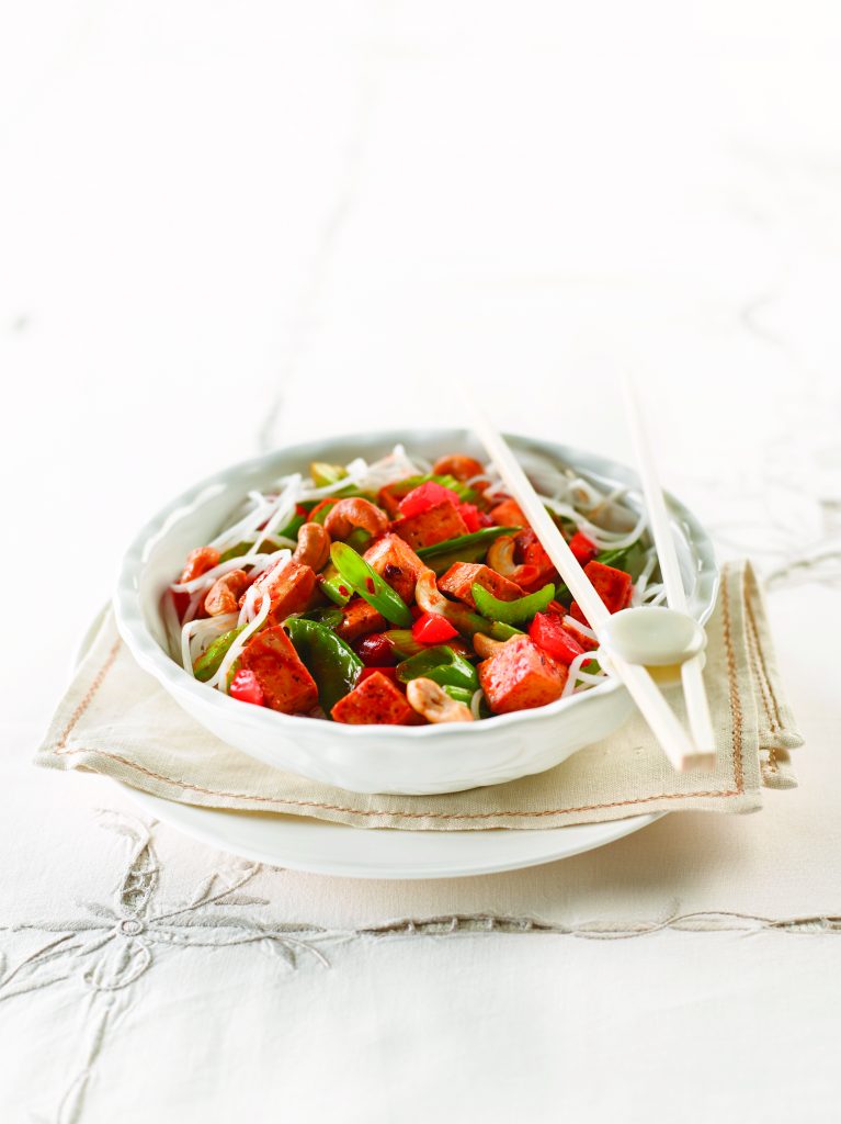 Marinated tofu with cashews Marinated tofu with cashews
