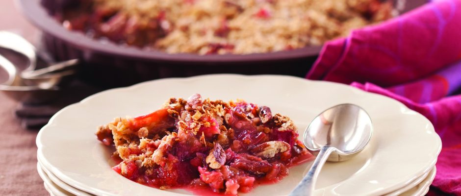 Microwave rhubarb and orange crumble