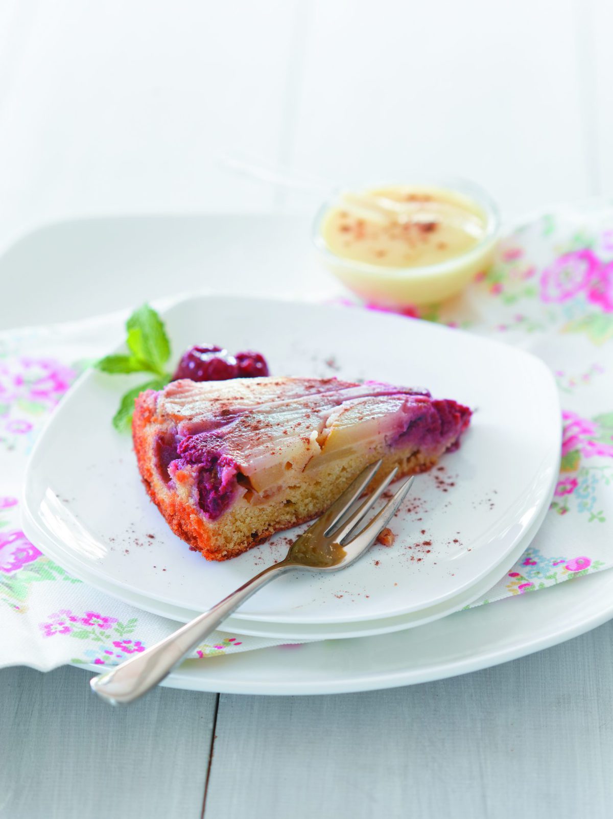 Pear upside-down pudding