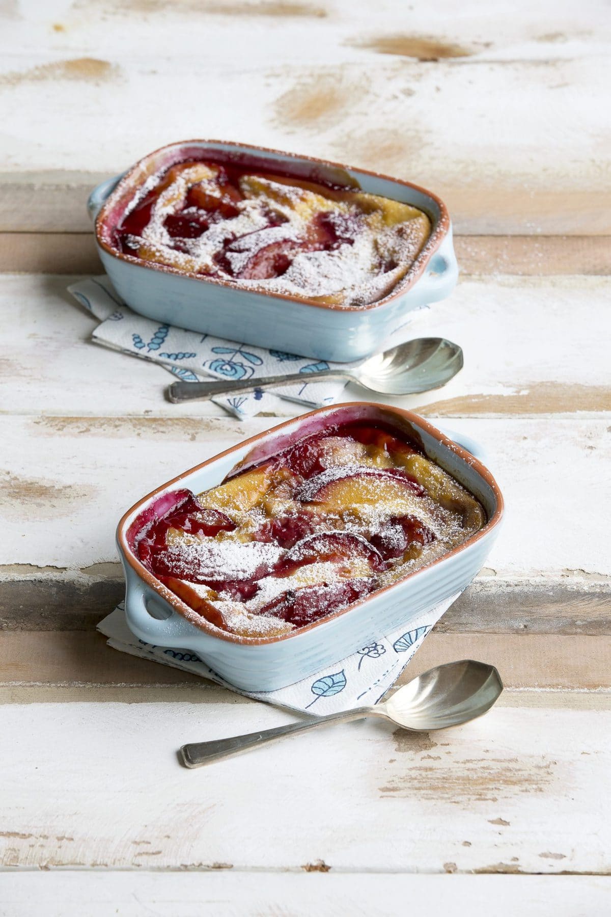 Plum claufoutis