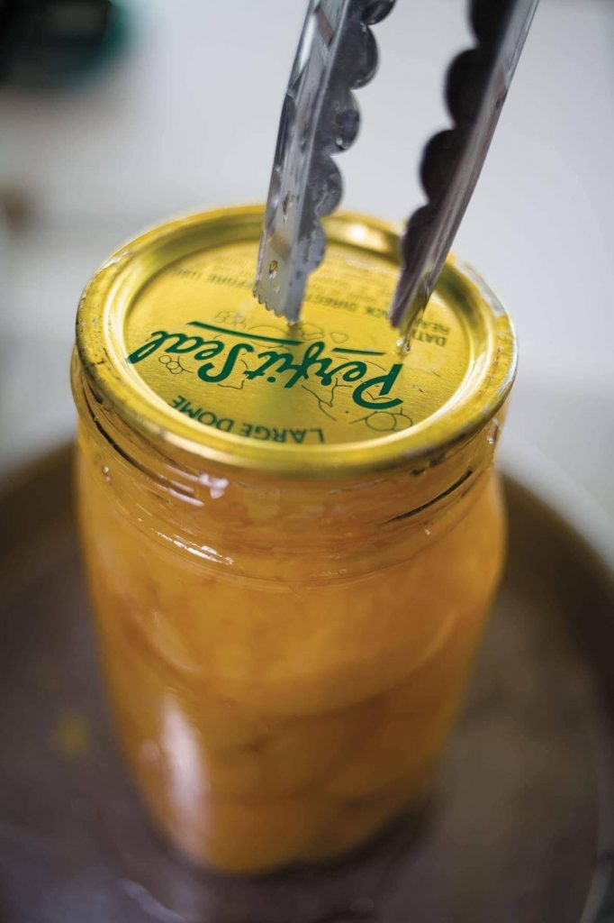 Preserved peaches Preserved peaches