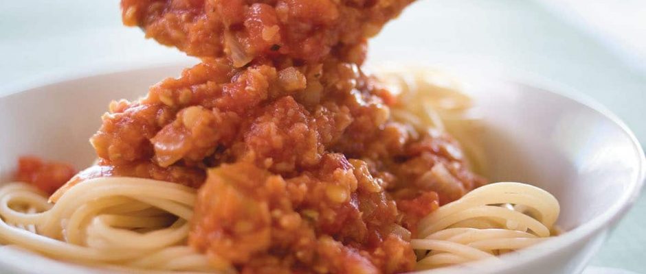 Red lentil bolognese