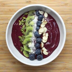 How to make: Red velvet smoothie bowls