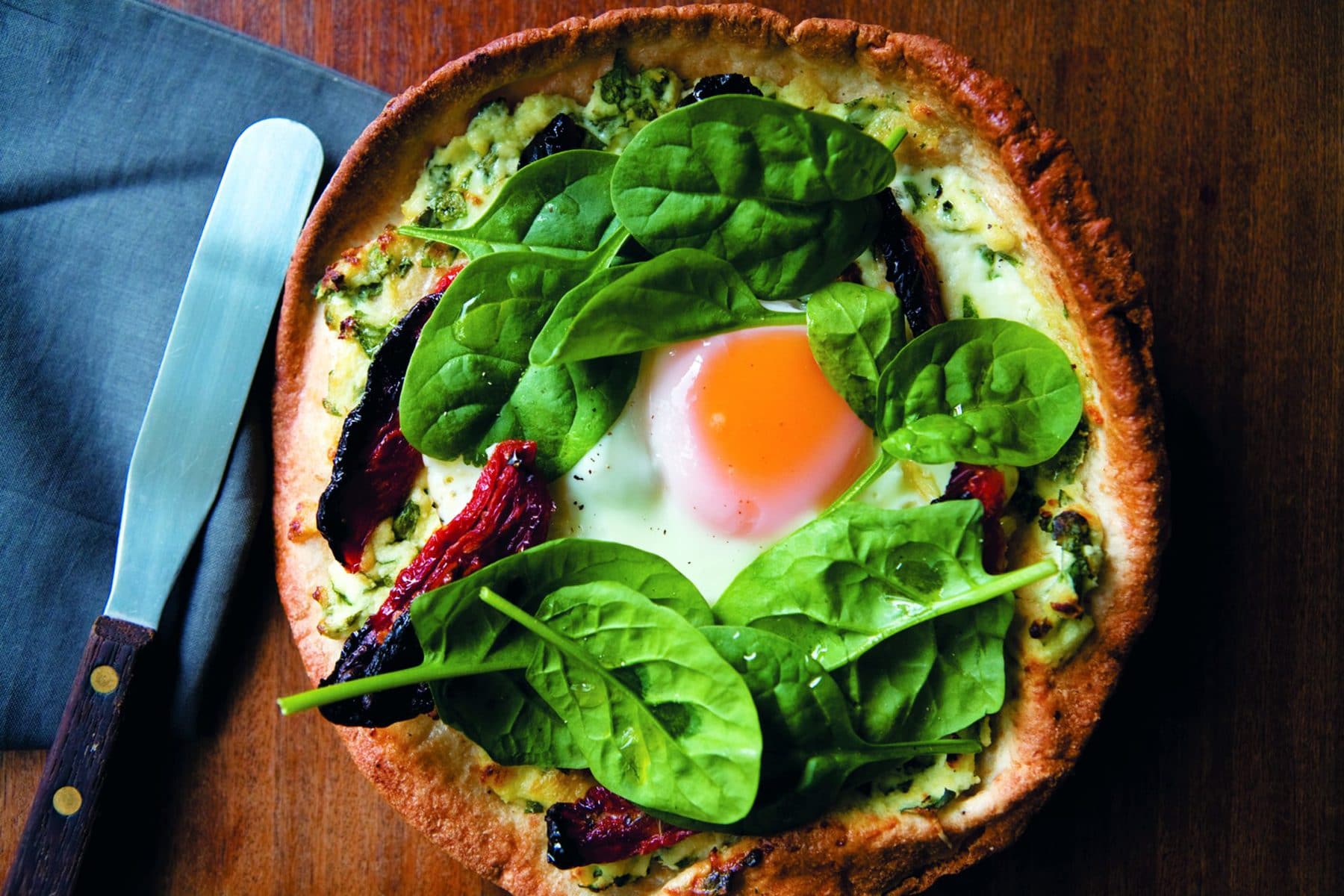 Ricotta and spinach pizza