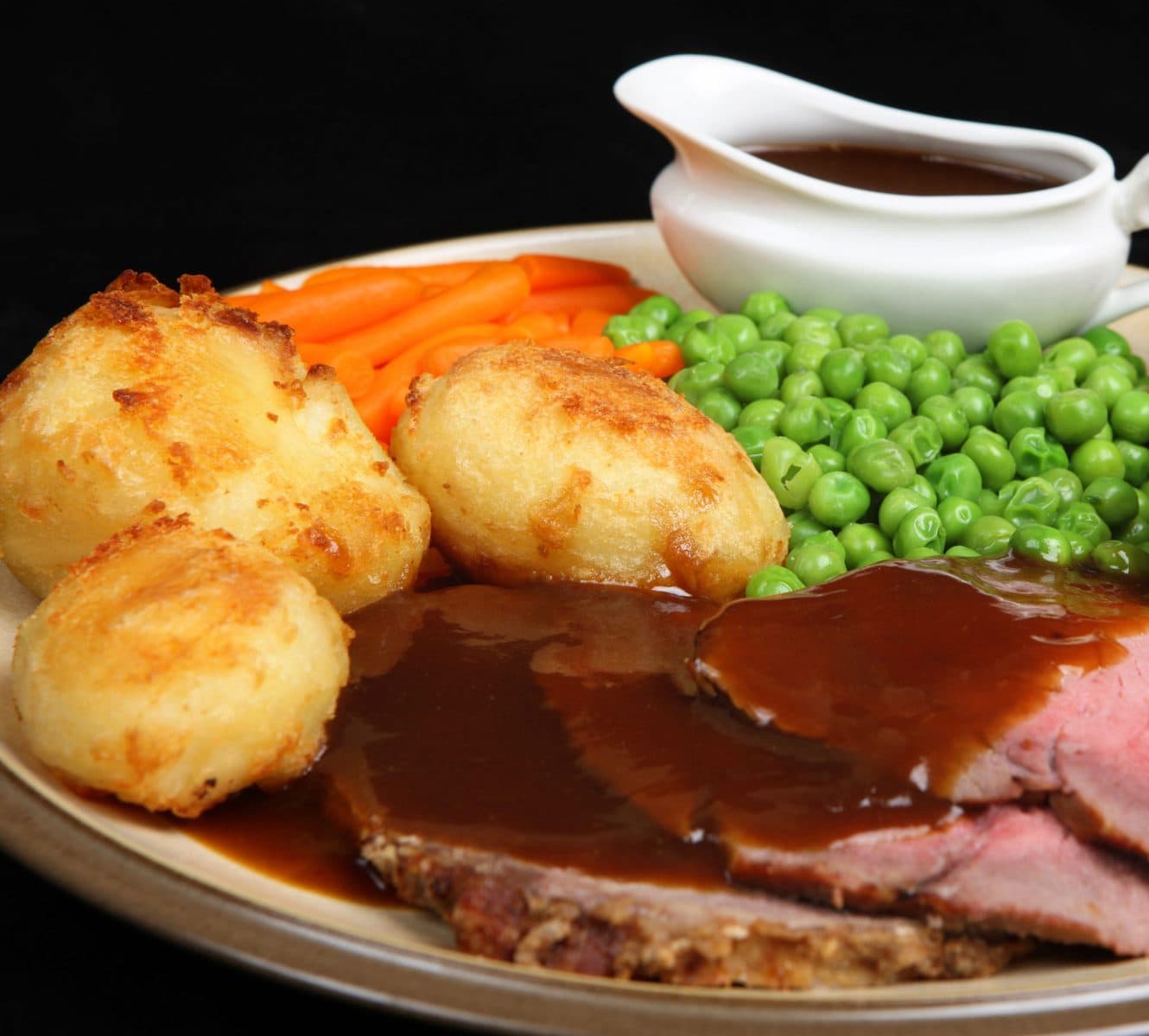 Roast beef and vegetables