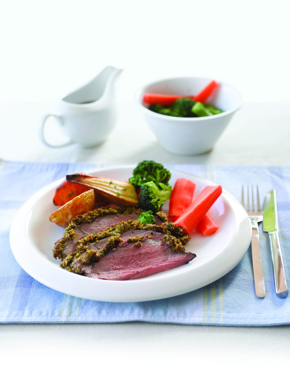 Roast beef with horseradish and herb crust