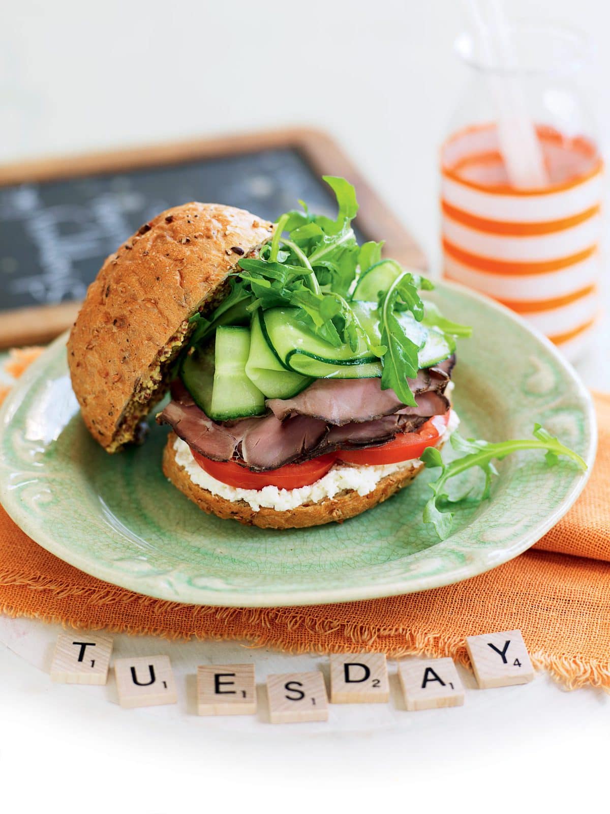 Roasted beef roll
