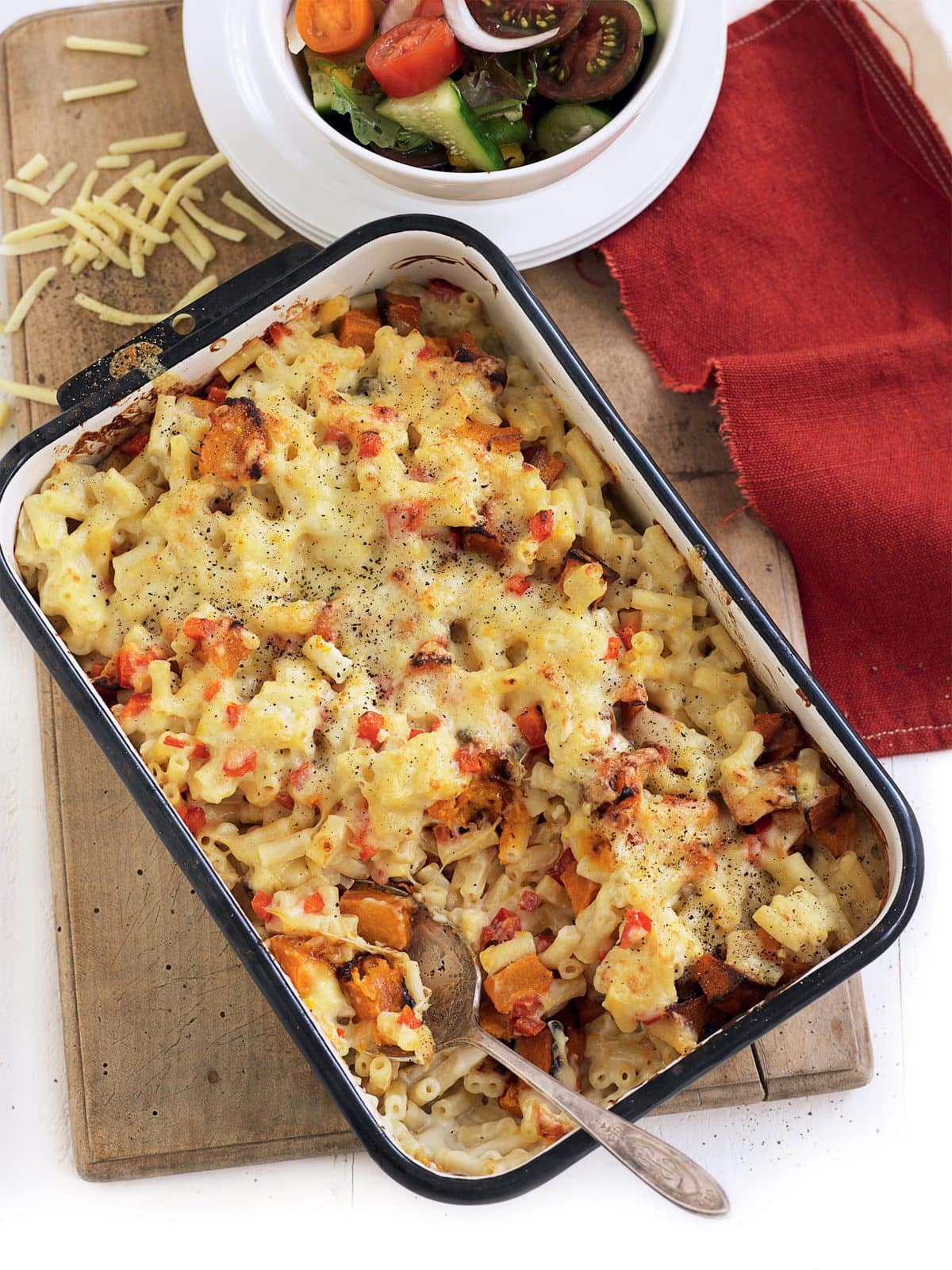 Roasted garlic and pumpkin macaroni