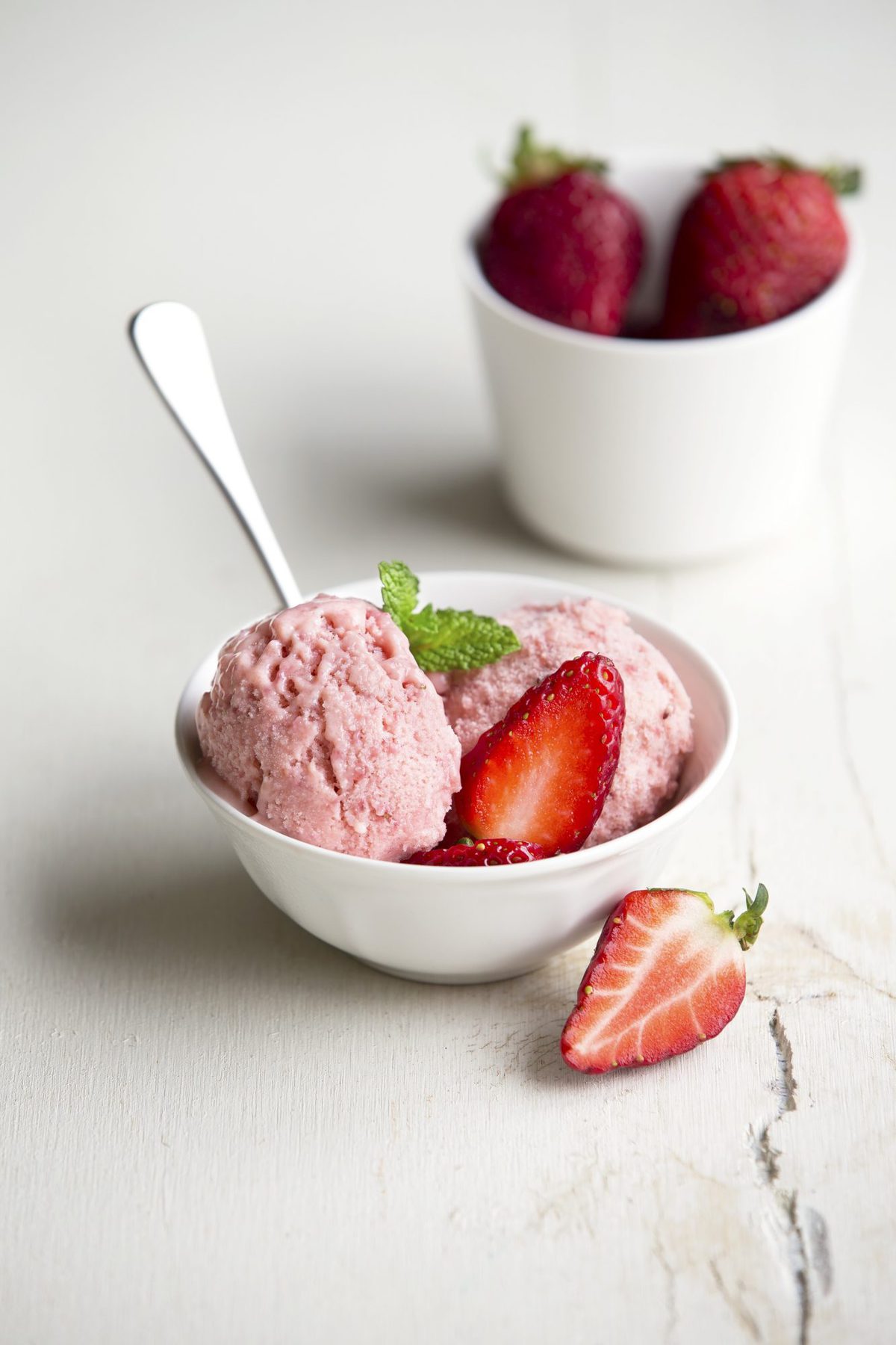 Roasted strawberry ice cream