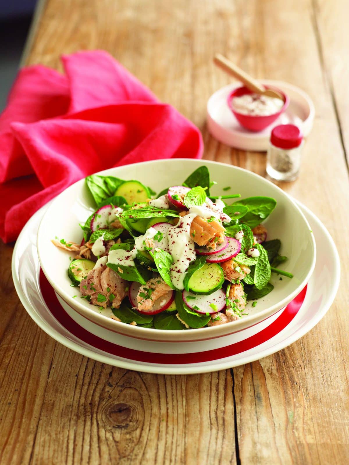 Salmon salad with tahini dressing