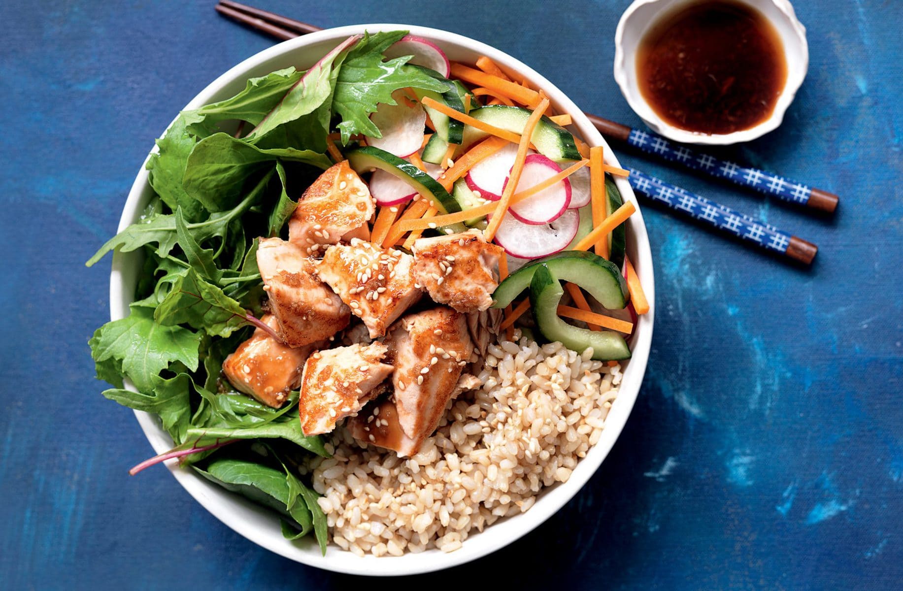Seared salmon sushi bowls