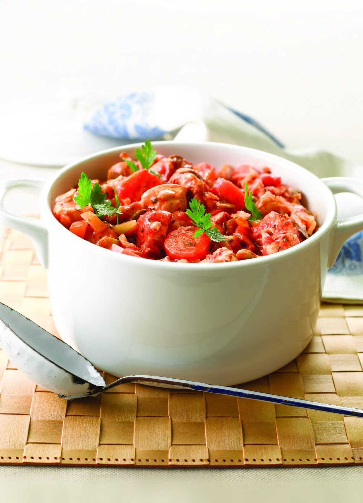Spicy chicken with chickpeas