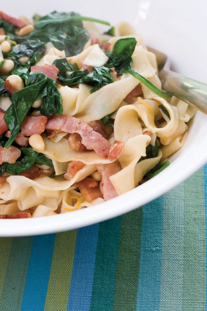 Tagliatelle with baby spinach and bacon Tagliatelle with baby spinach and bacon