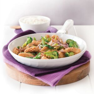 Thai-style squid with vegetables