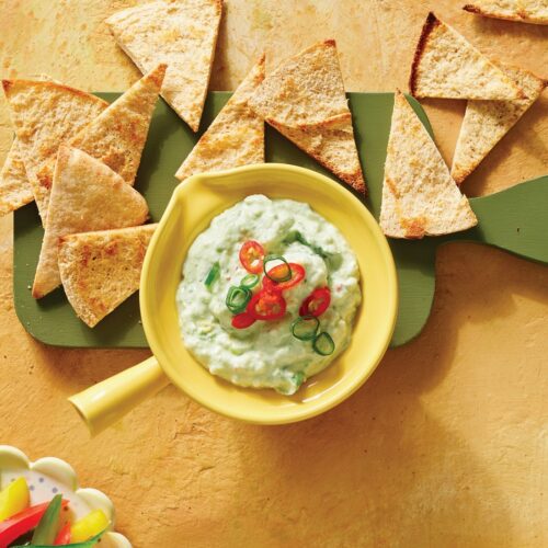 Spicy guacamole dip
