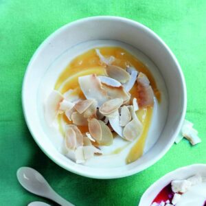 Lemon and coconut swirl yoghurt pots