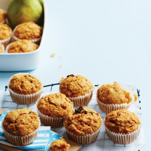 Low-sugar baking, desserts and treats