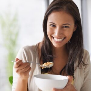Who should I visit, a nutritionist or dietitian?