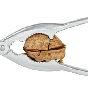 Go nuts for heart health