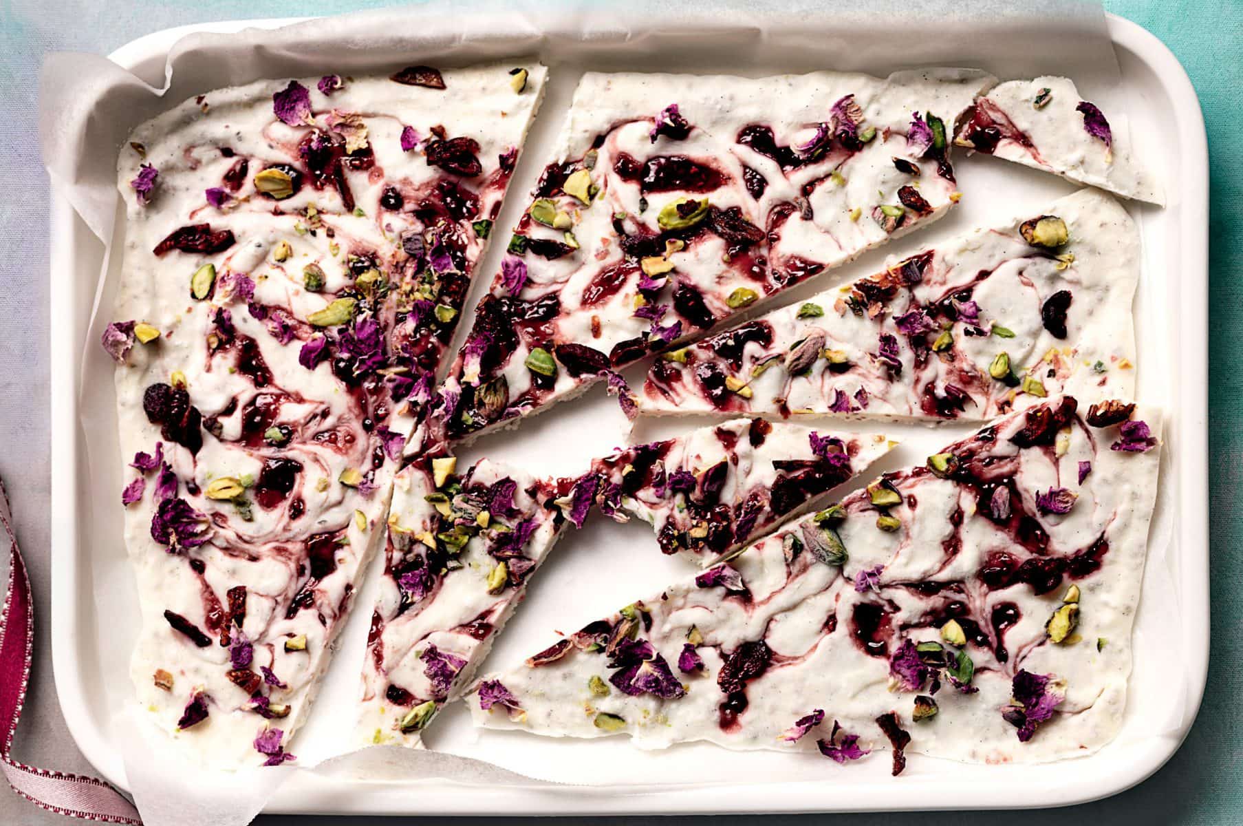 Yoghurt bark