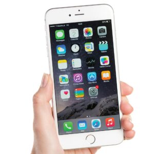 Ditch the phone for a longer sleep?