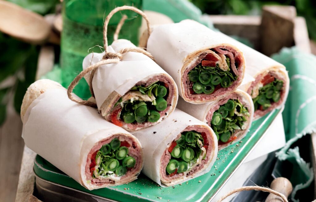 Roast beef, capsicum and green bean wraps