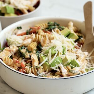 Creamy chicken pasta with tomato pesto