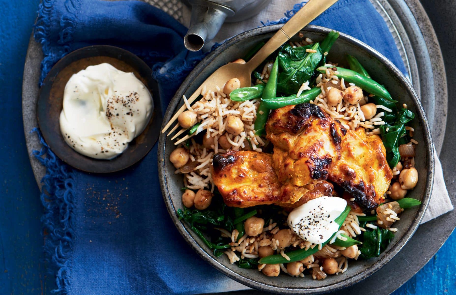 Chicken tikka with chickpeas and spinach rice