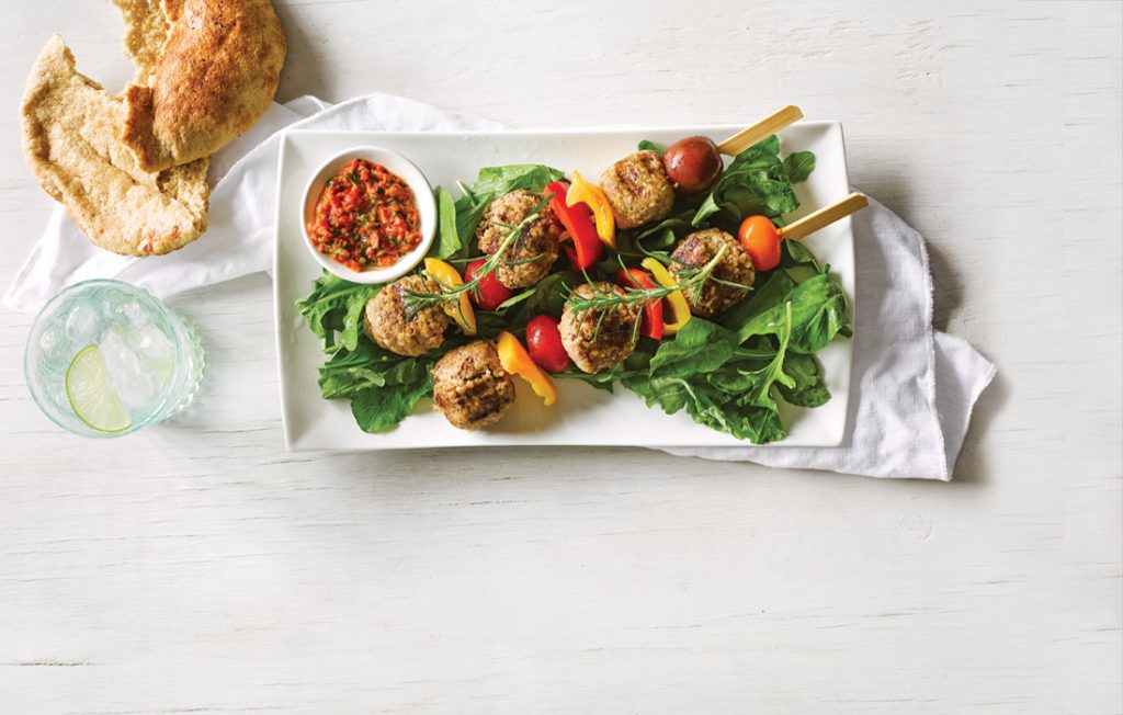 Spicy meatball skewers