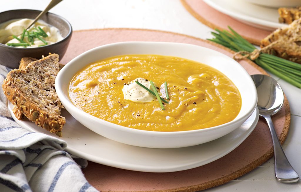 Creamy Jerusalem artichoke soup