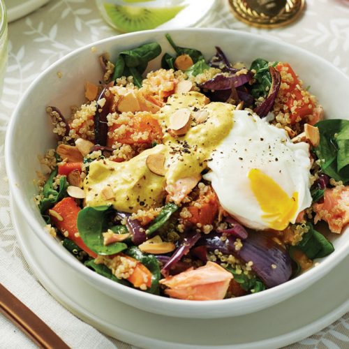 Warm salmon and quinoa salad with kiwifruit flavoured water