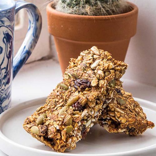 Vegan pumpkin seed and almond granola bars