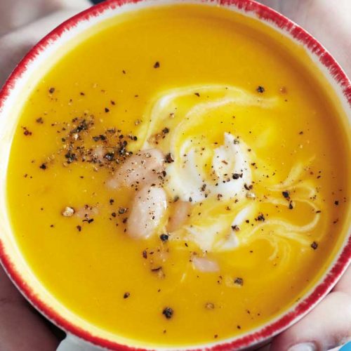 Pumpkin soup with cannellini beans