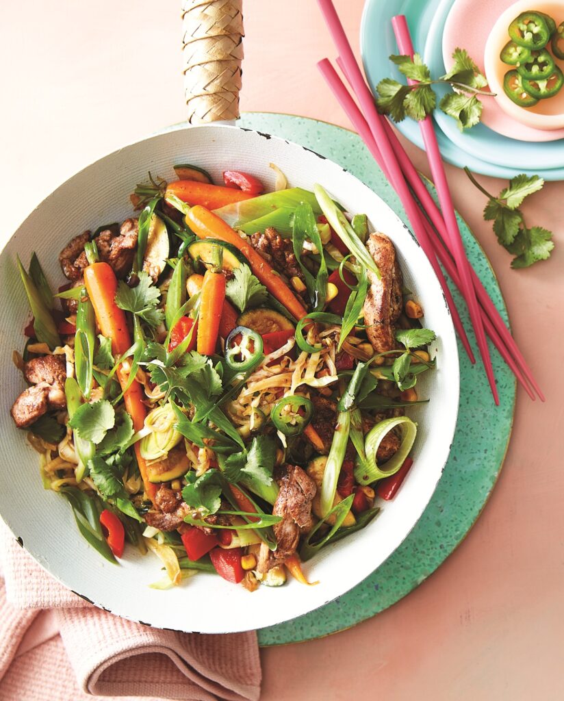 Chicken stir-fry with five-spice sauce Chicken stir-fry with five-spice sauce