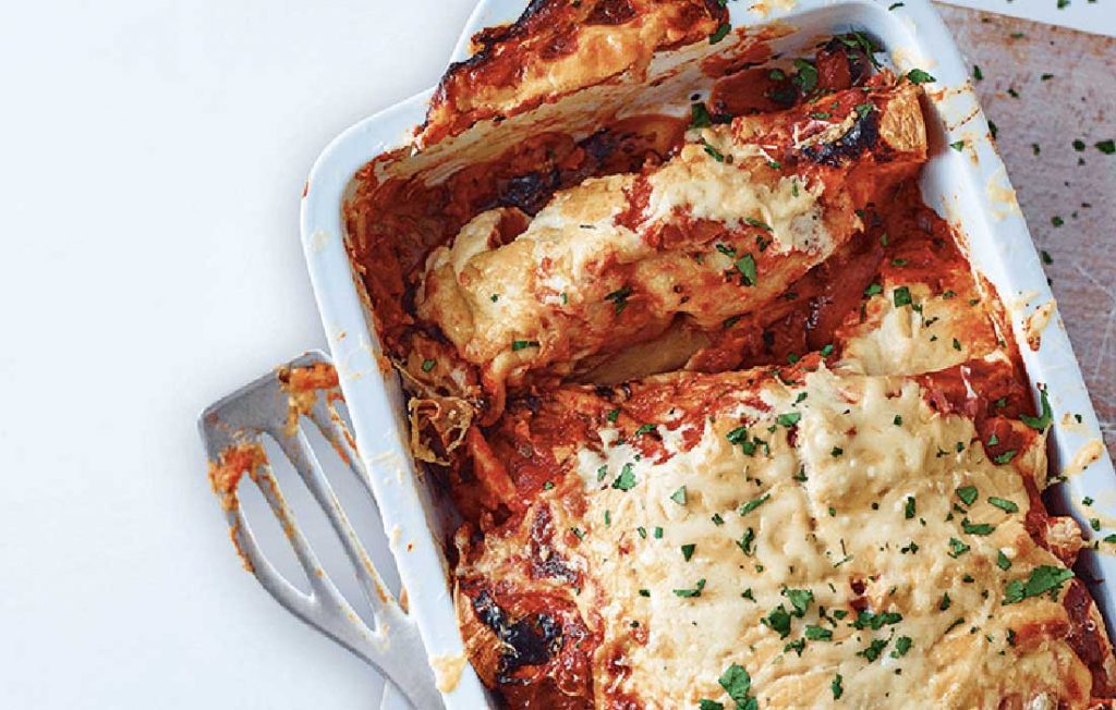 Cheesy chicken enchiladas