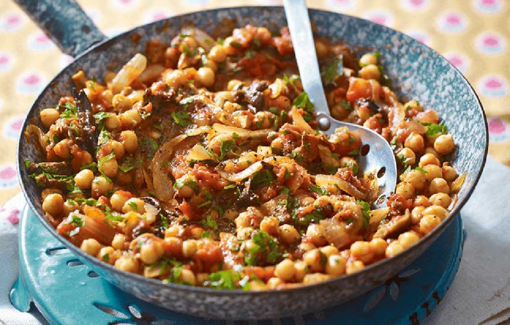 Mushroom and chickpea ragout