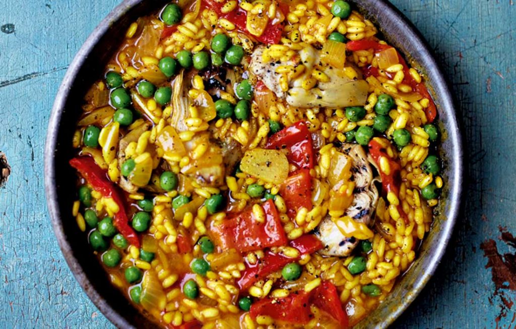 Vegan paella with artichoke