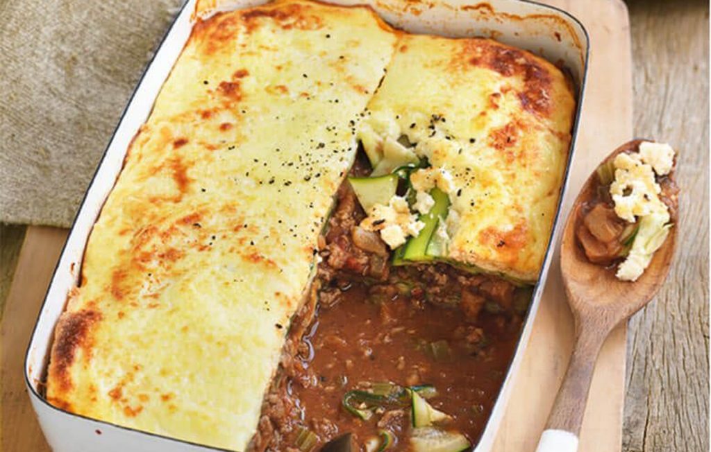 Beef, zucchini and ricotta bake