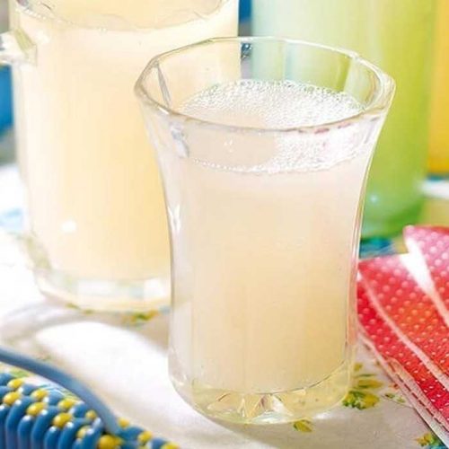 Spicy ginger and lemongrass fizz