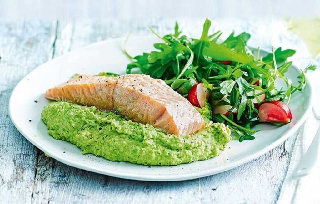 Baked salmon with pea and mint butterbean mash