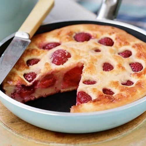 Strawberry clafoutis
