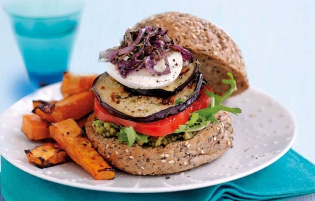 Vegetable burgers with kumara wedges