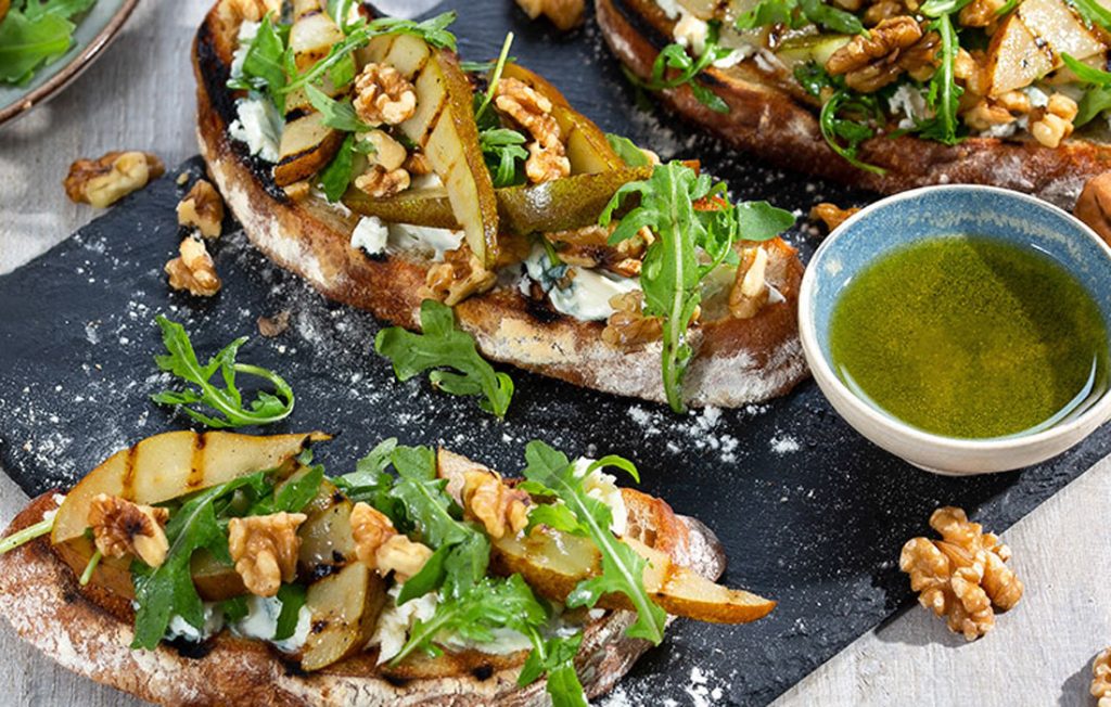 Grilled pear, blue cheese and walnut toasts